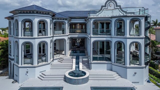 Realistic Image LLC