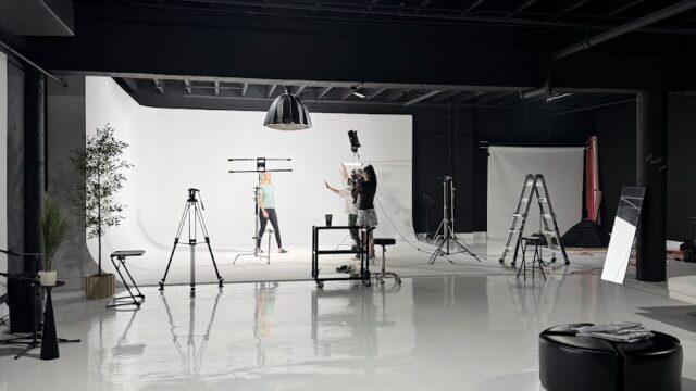 Whole lot Of Movies Studio